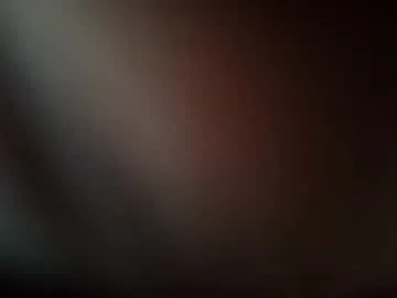 yo8987