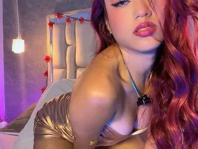 bella-sanders highlight 3