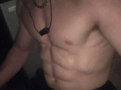 dick_and_muscles highlight 1